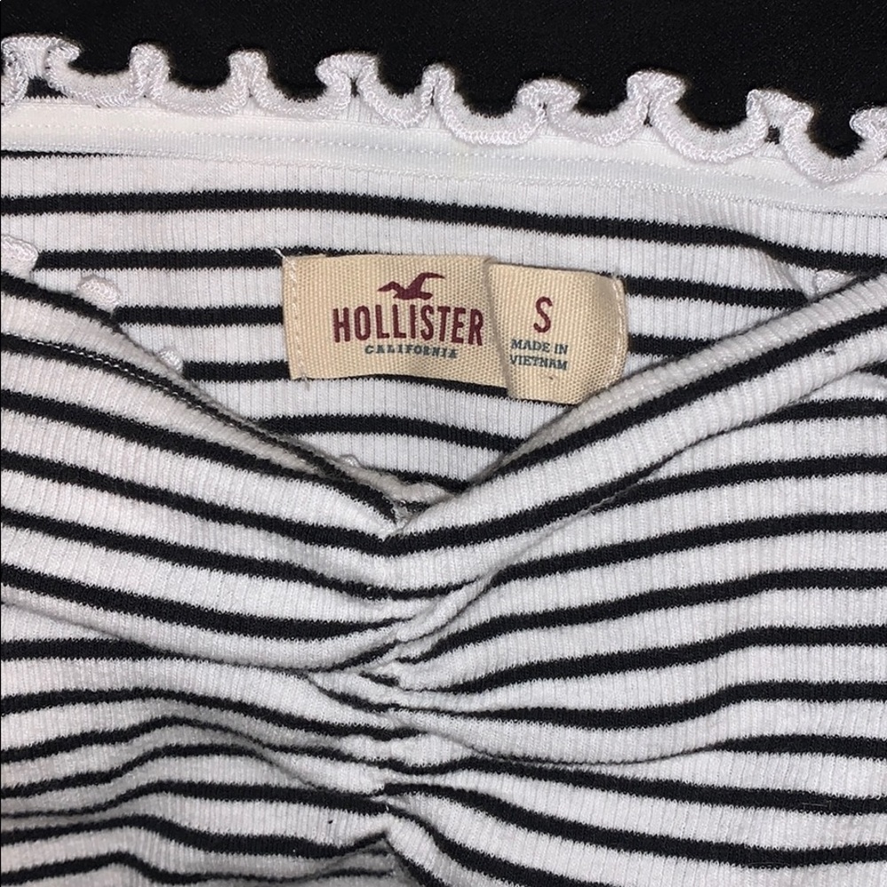 Striped off-the-shoulder shirt - Picture 3 of 3